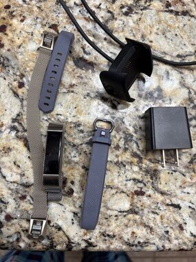 fitbit Silver and Black Metal Mesh Tracker